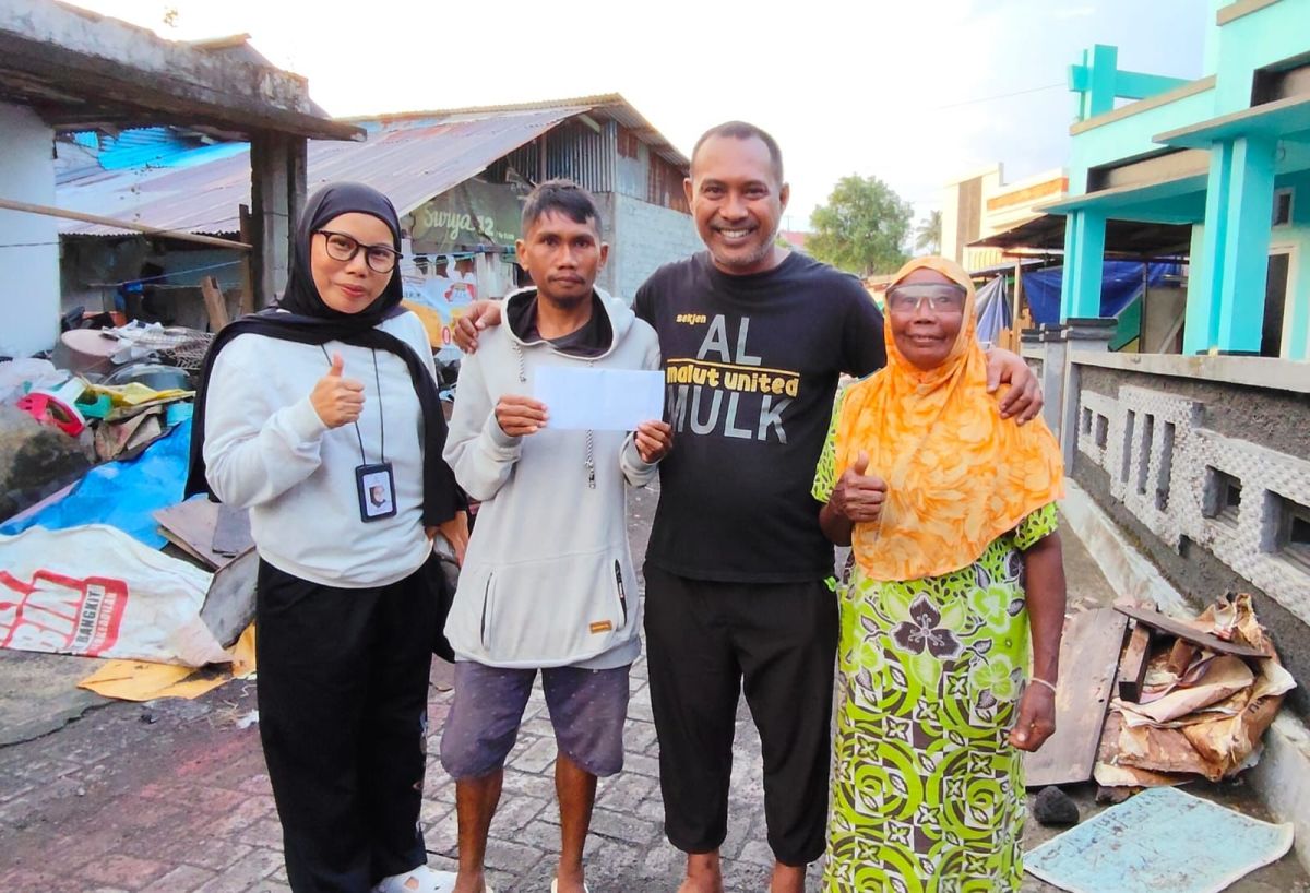 Ayub dan Siti Nur: Langkah Kecil dari Butiran Pasir Menuju Garis Start Tidore Family Run 2026